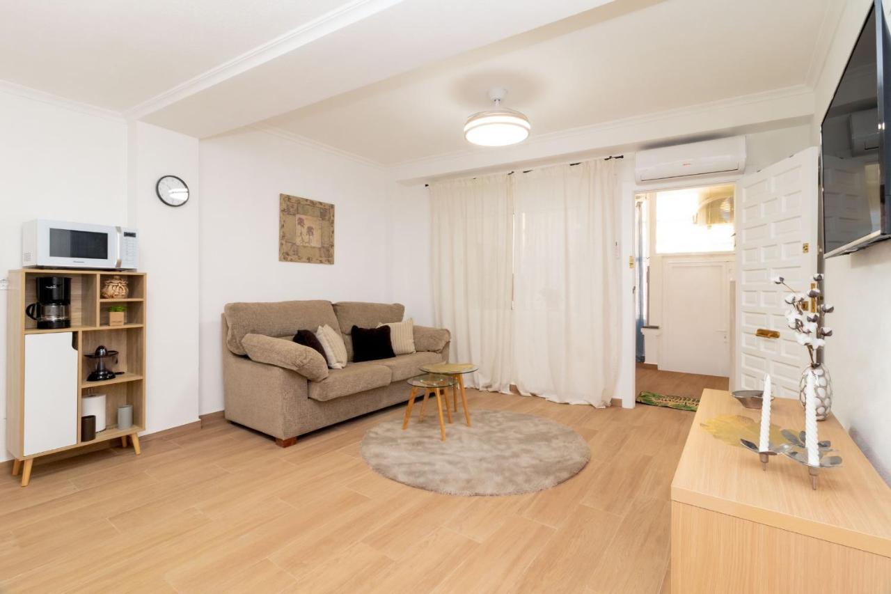 Apartamento Maximo Torrevieja Esterno foto
