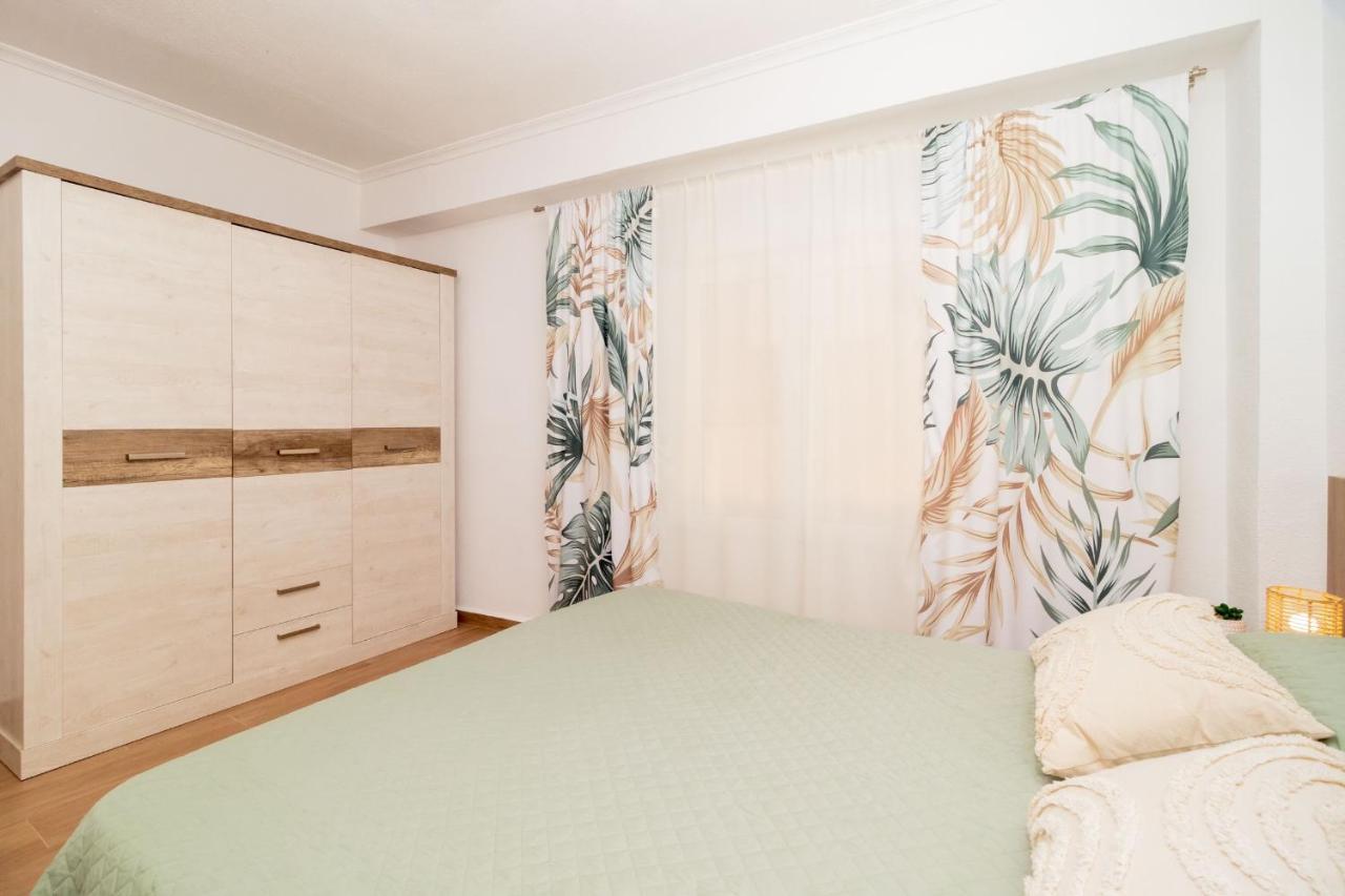 Apartamento Maximo Torrevieja Esterno foto
